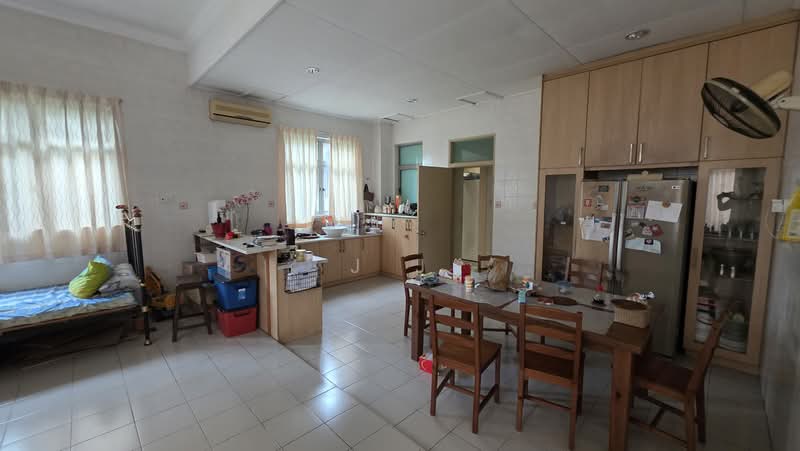 Bungalow for Sale in Kota Kemuning (Shah Alam) - J J - Kitchen - PropertyGuru.com.my