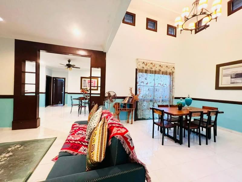 Bungalow House for Sale in Alor Gajah (Melaka) - ALHAFIZ AZIS - Living Room - PropertyGuru.com.my