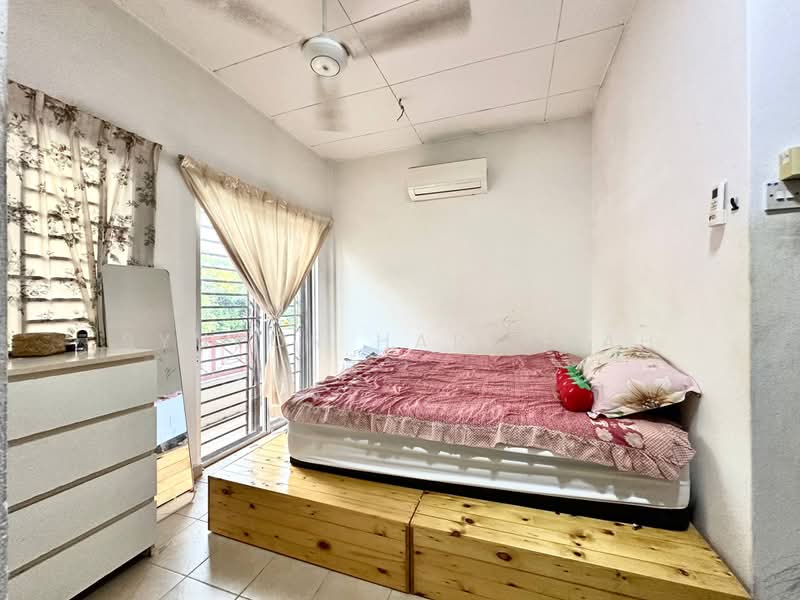 Rumah Teres 2-Tingkat untuk Dijual di Puncak Alam (Selangor) - Syukor Hartanah - Bedroom - PropertyGuru.com.my