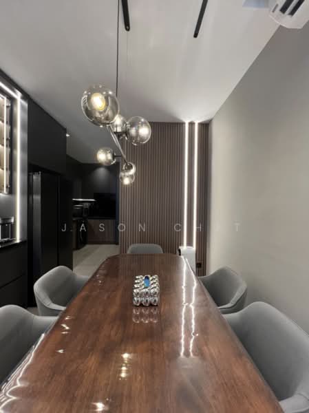 Kediaman Servis untuk Dijual di The Rosewoodz @ Bukit Jalil - Jason Chat - Dining Room - PropertyGuru.com.my