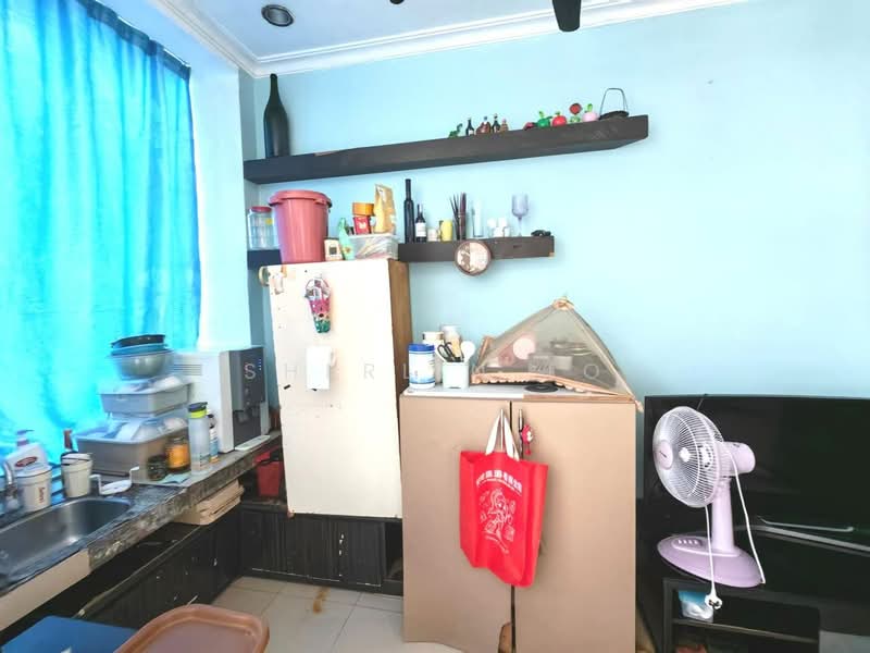 Rumah Teres 1-Tingkat untuk Dijual di Taman Universiti (Skudai) - Sherlin To - Kitchen - PropertyGuru.com.my