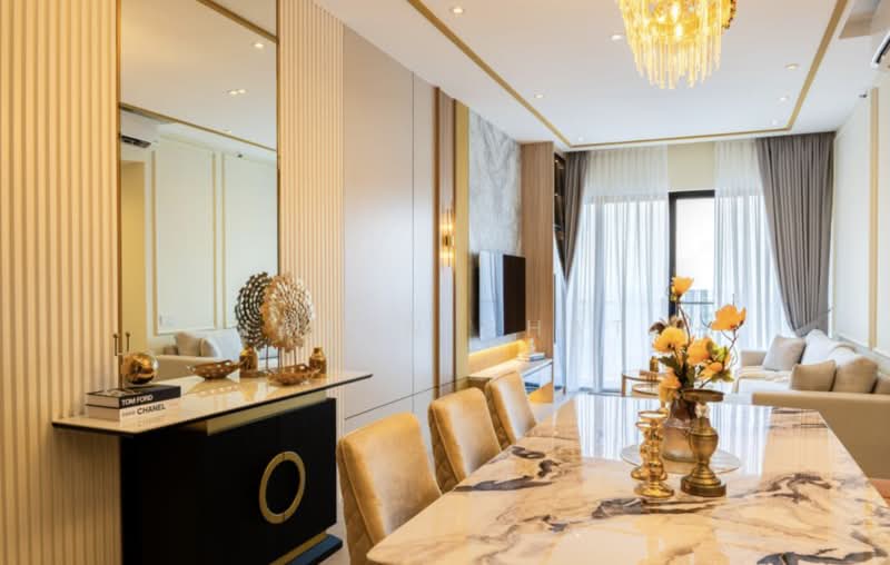Servis Apartment untuk Dijual di The Rosewoodz @ Bukit Jalil - Jason Chat - Living Room - PropertyGuru.com.my