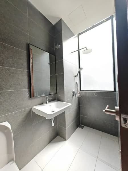 2-storey Terraced House for Sale in Puteri Harbour (Iskandar Puteri (Nusajaya)) - Sherlin To - Bathroom - PropertyGuru.com.my