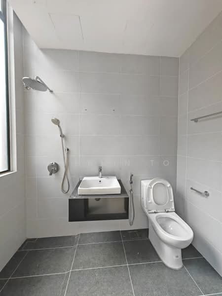 2-storey Terraced House for Sale in Puteri Harbour (Iskandar Puteri (Nusajaya)) - Sherlin To - Bathroom - PropertyGuru.com.my