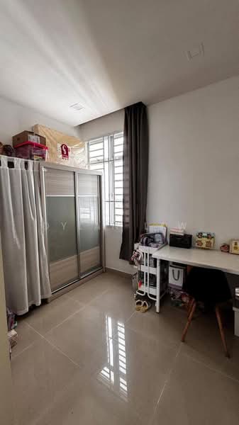 Pangsapuri untuk Dijual di Kipark Apartment - Dylan Law - PropertyGuru.com.my