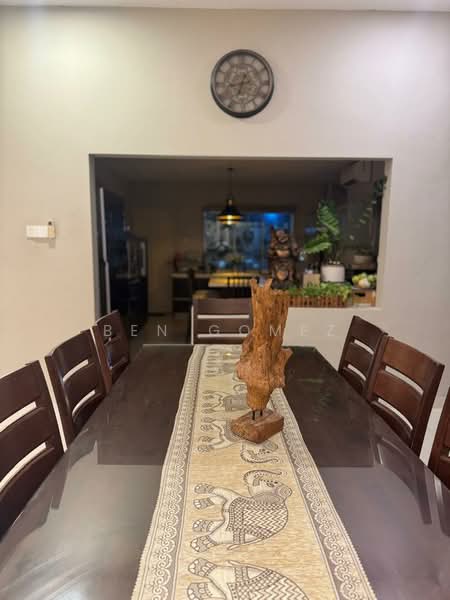 Rumah Banglo untuk Dijual di Seksyen 5 (Petaling Jaya) - Ben Gomez - Dining Room - PropertyGuru.com.my