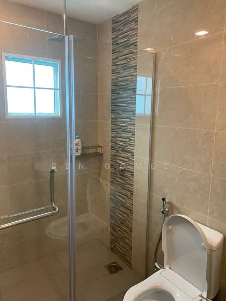 Rumah Banglo untuk Dijual di Seksyen 5 (Petaling Jaya) - Ben Gomez - Bathroom - PropertyGuru.com.my