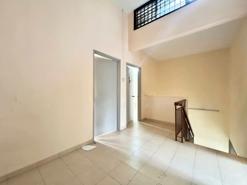 Rumah Teres 2-Tingkat untuk Dijual di Seksyen 8 (Bangi) - Maznee Realtor - PropertyGuru.com.my