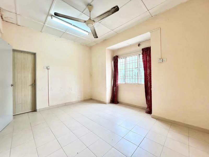 Rumah Teres 2-Tingkat untuk Dijual di Seksyen 8 (Bangi) - Maznee Realtor - PropertyGuru.com.my
