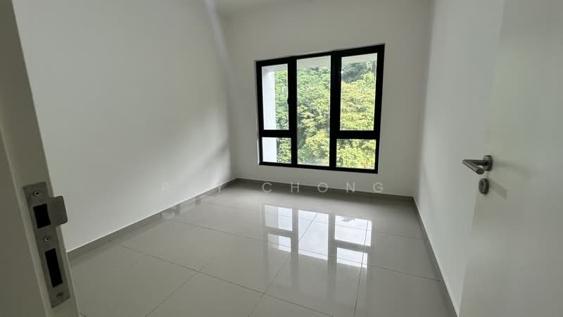 Kediaman Servis untuk Dijual di D'Clover Residences - Roy Chong - PropertyGuru.com.my
