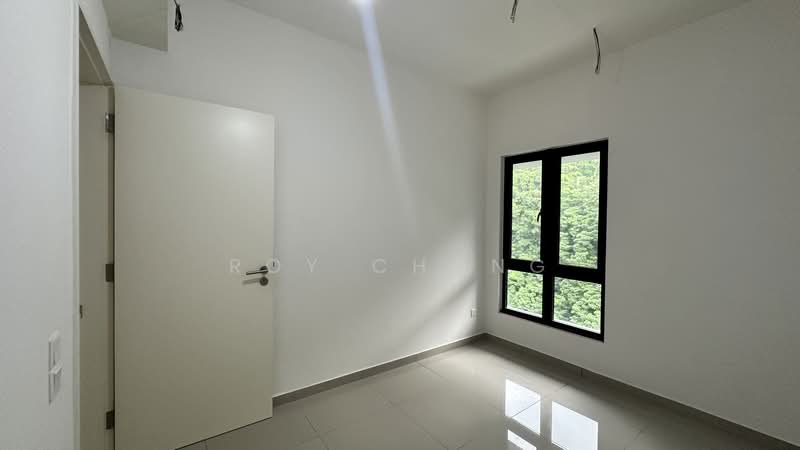 Kediaman Servis untuk Dijual di D'Clover Residences - Roy Chong - PropertyGuru.com.my