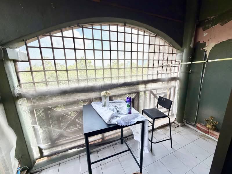 Condominium for Rent at Riverria Condovilla - Fakhrul Imlan - Balcony - PropertyGuru.com.my