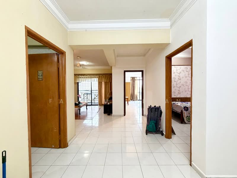 Condominium for Rent at Riverria Condovilla - Fakhrul Imlan - Corridor - PropertyGuru.com.my