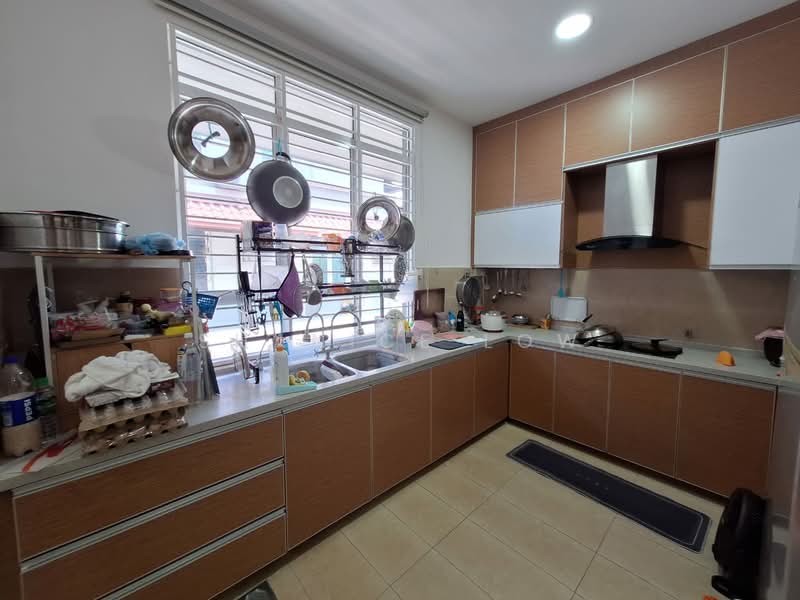 Rumah Banglo untuk Dijual di Bandar Puteri Puchong (Puchong) - Shanice Low - Kitchen - PropertyGuru.com.my