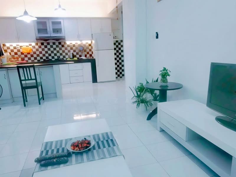 Kondominium untuk Disewa di Bukit OUG Condominiums - Hamizah . - Living Room - PropertyGuru.com.my