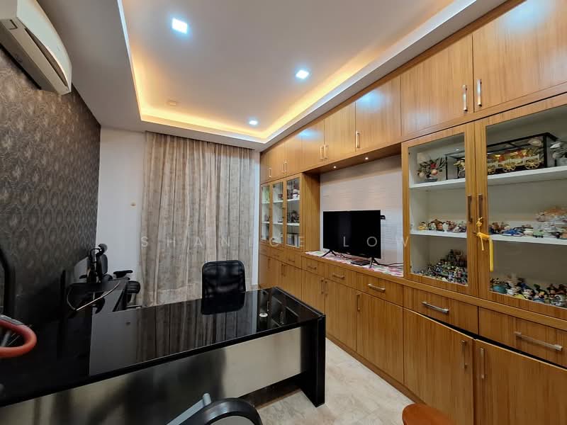 Rumah Banglo untuk Dijual di Bandar Puteri Puchong (Puchong) - Shanice Low - Study - PropertyGuru.com.my
