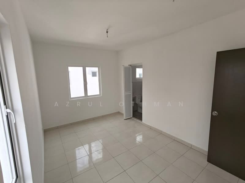 2-storey Terraced House for Sale in Seremban 2 (Negeri Sembilan) - Azrul Othman - Interior - PropertyGuru.com.my