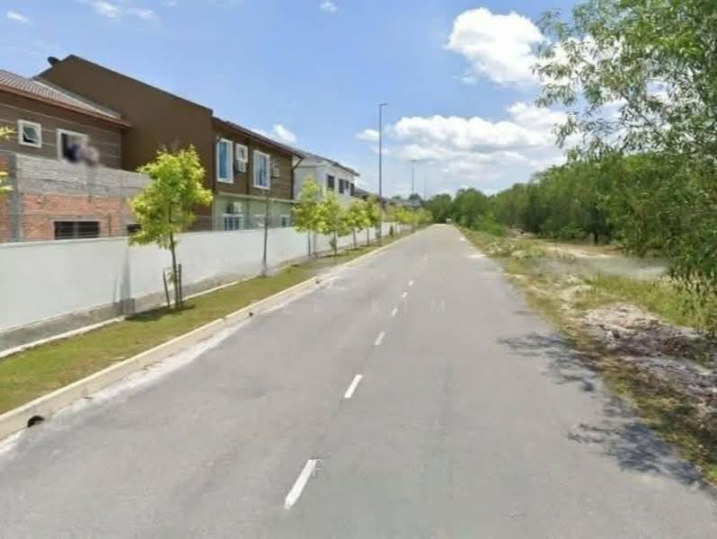 Rumah Berkembar untuk Dijual di Taman Desiran Bayu (Puchong) - Bee Kim - Exterior - PropertyGuru.com.my