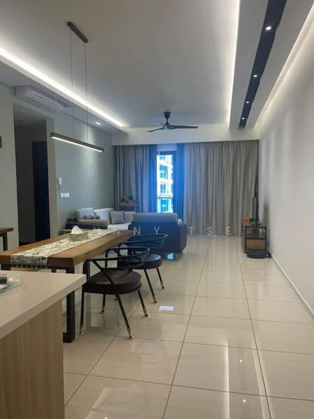 Kondominium untuk Dijual di Queens Residences Q1 @ Queens Waterfront - Sunny Tse - PropertyGuru.com.my
