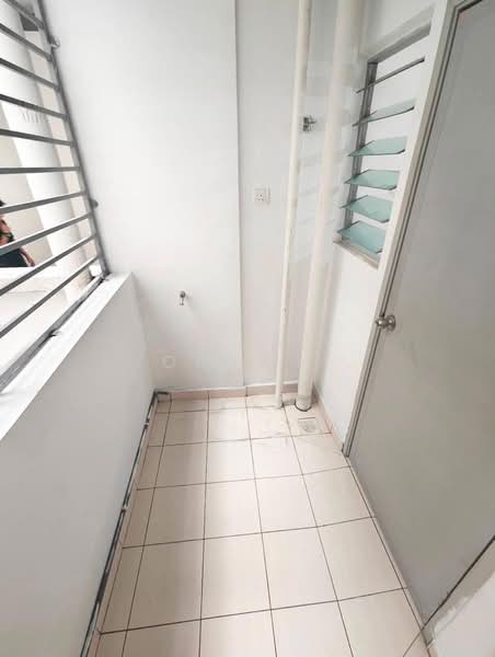 Pangsapuri untuk Dijual di Denai Nusantara Apartment - Jordan . - PropertyGuru.com.my