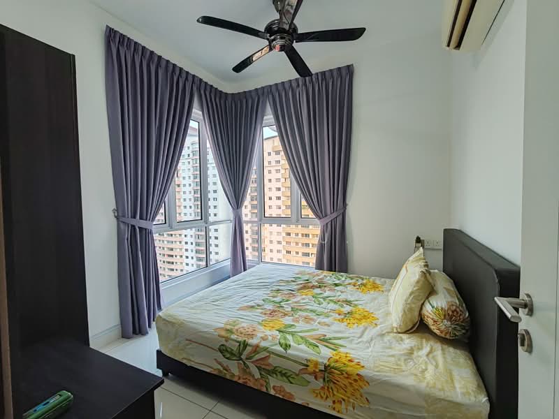 Service Residence for Sale at Court 28 - Ms Lau. - Bedroom - PropertyGuru.com.my