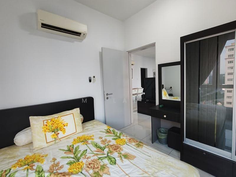 Kediaman Servis untuk Dijual di Court 28 - Ms Lau. - Bedroom - PropertyGuru.com.my