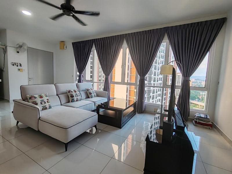 Kediaman Servis untuk Dijual di Court 28 - Ms Lau. - Living Room - PropertyGuru.com.my