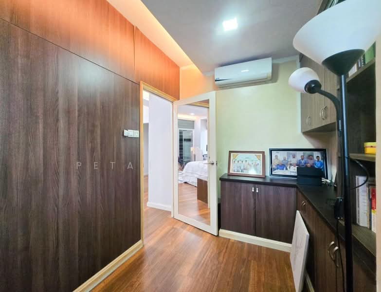 Bungalow for Sale in Alam Damai (Cheras) - PETAH MOKHTAR - Corridor - PropertyGuru.com.my