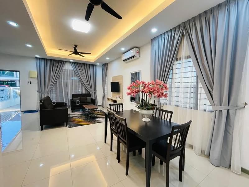 Terraced House for Sale in Kuala Selangor (Selangor) - Mohd Zakri Mohd Zamberi - Living Room - PropertyGuru.com.my
