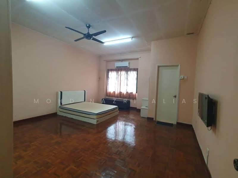 2-storey Terraced House for Sale in Seksyen U10 (Shah Alam) - Mohd Nazri Alias - PropertyGuru.com.my