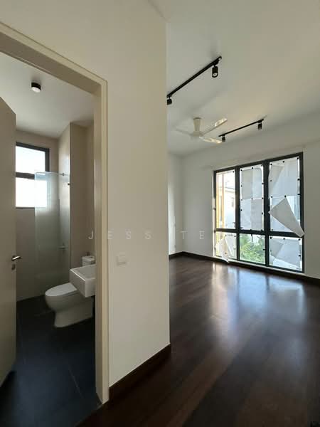 Rumah Berkembar untuk Dijual di Setia Alam (Selangor) - Jess Tee - Bathroom - PropertyGuru.com.my