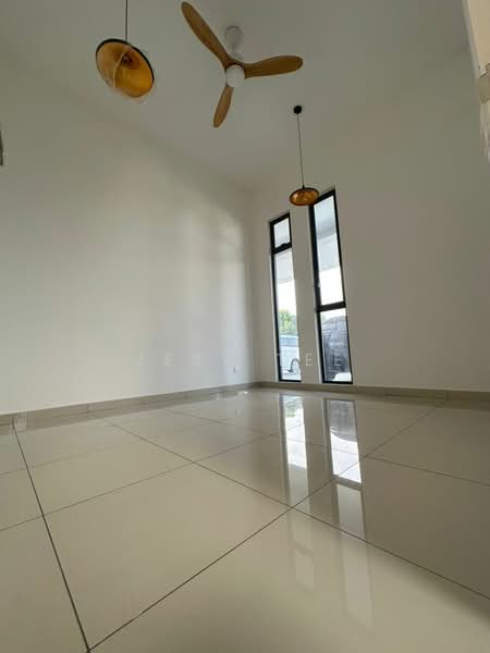 Rumah Berkembar untuk Dijual di Setia Alam (Selangor) - Jess Tee - Interior - PropertyGuru.com.my