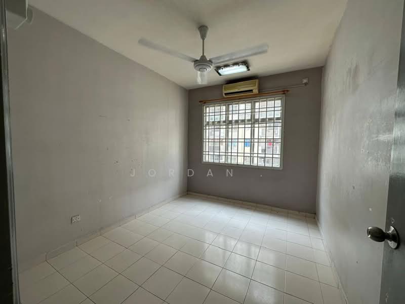 Apartment for Sale at Villa Krystal @ Bandar Selesa Jaya - Jordan . - PropertyGuru.com.my