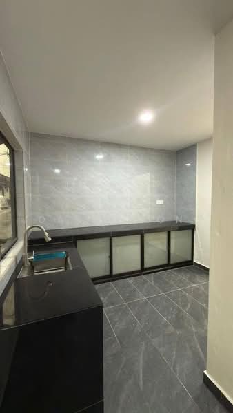 Rumah Teres 1-Tingkat untuk Dijual di Kulai (Johor) - Joanne Yong - Kitchen - PropertyGuru.com.my