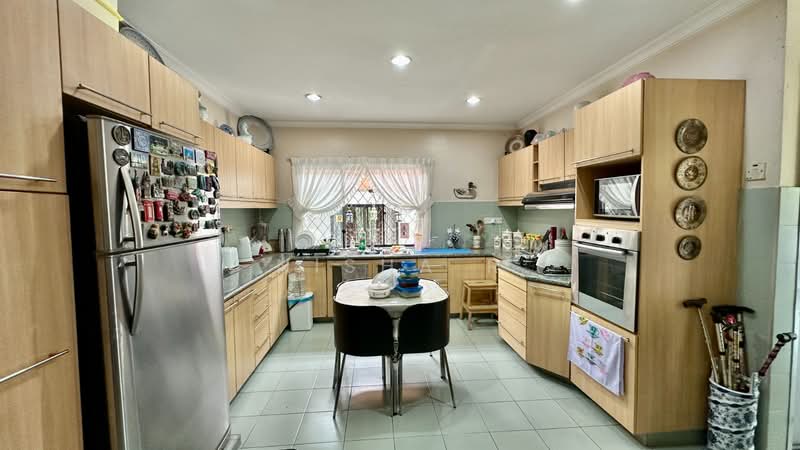 Rumah Banglo untuk Dijual di Bangsar (Kuala Lumpur) - Nisha R - Kitchen - PropertyGuru.com.my