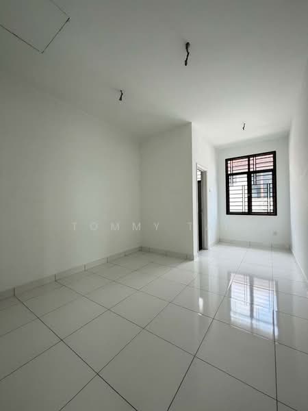 2-storey Terraced House for Sale in Bandar Dato Onn (Tebrau) - Tommy Tai - Interior - PropertyGuru.com.my