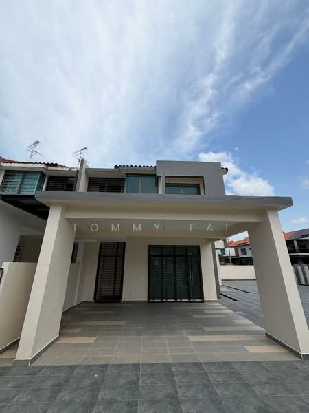 2-storey Terraced House for Sale in Bandar Dato Onn (Tebrau) - Tommy Tai - Exterior - PropertyGuru.com.my