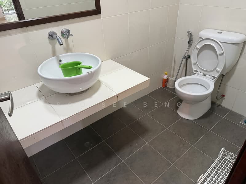 Semi-Detached House for Sale in Mutiara Damansara (Selangor) - Soo See Beng - Bathroom - PropertyGuru.com.my