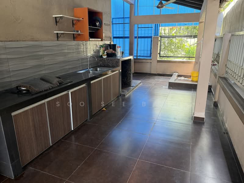Semi-Detached House for Sale in Mutiara Damansara (Selangor) - Soo See Beng - Kitchen - PropertyGuru.com.my