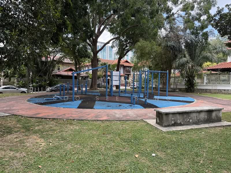 Semi-Detached House for Sale in Mutiara Damansara (Selangor) - Soo See Beng - Exterior - PropertyGuru.com.my