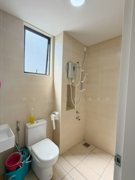 Rumah Teres 2-Tingkat untuk Dijual di Taman Seri Austin (Tebrau) - Wallace Ang - Bathroom - PropertyGuru.com.my