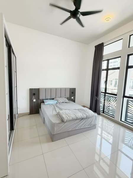 Rumah Teres 2-Tingkat untuk Dijual di Taman Seri Austin (Tebrau) - Wallace Ang - Bedroom - PropertyGuru.com.my