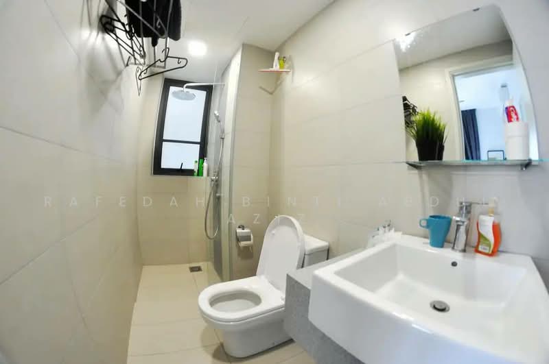 Service Residence for Sale at Sfera Residency - Rafedah Binti Abdul Aziz - Bathroom - PropertyGuru.com.my