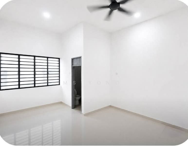 1-storey Terraced House for Sale in Desa Pengkalan Bandaraya (Lahat) - Ms Yong - PropertyGuru.com.my