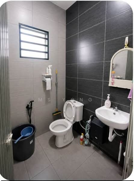 1-storey Terraced House for Sale in Desa Pengkalan Bandaraya (Lahat) - Ms Yong - PropertyGuru.com.my