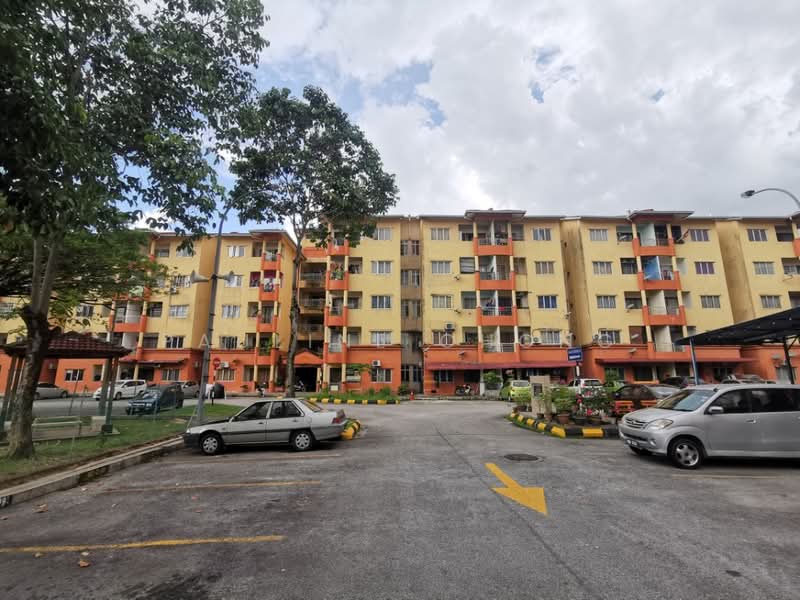 Apartment for Sale at Pangsapuri Merak - Pauline Chong - Exterior - PropertyGuru.com.my