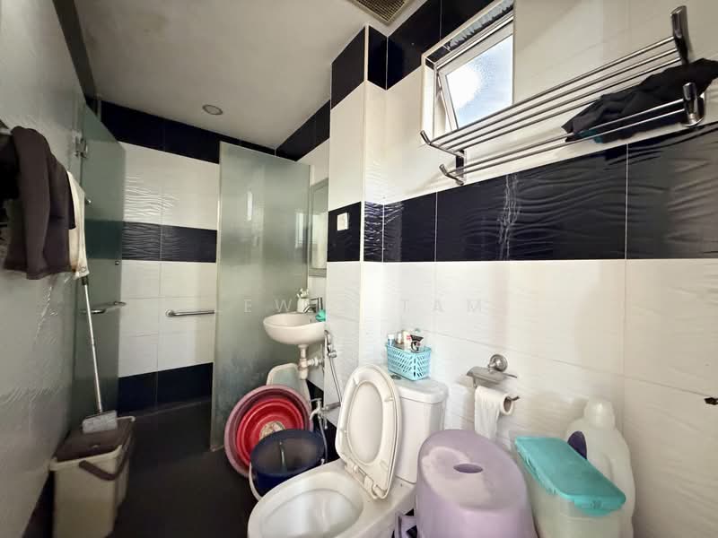 2-storey Terraced House for Sale in Bandar Mahkota Cheras (Cheras) - Lewis Tam - Bathroom - PropertyGuru.com.my