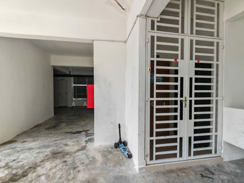 Apartment for Sale at Idaman Iris - Aaron Ooi - Entrance - PropertyGuru.com.my
