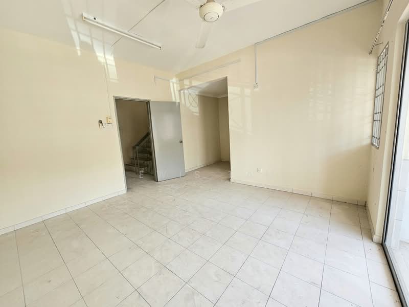 2.5-storey Terraced House for Sale in Bandar Mahkota Cheras (Cheras) - Lewis Tam - Interior - PropertyGuru.com.my