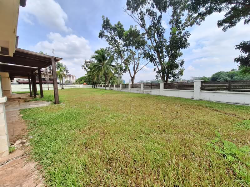 Rumah Banglo untuk Dijual di Bandar Puteri Puchong (Puchong) - Shanice Low - Exterior - PropertyGuru.com.my